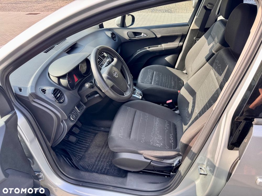 Opel Meriva 1.4 Essentia - 14