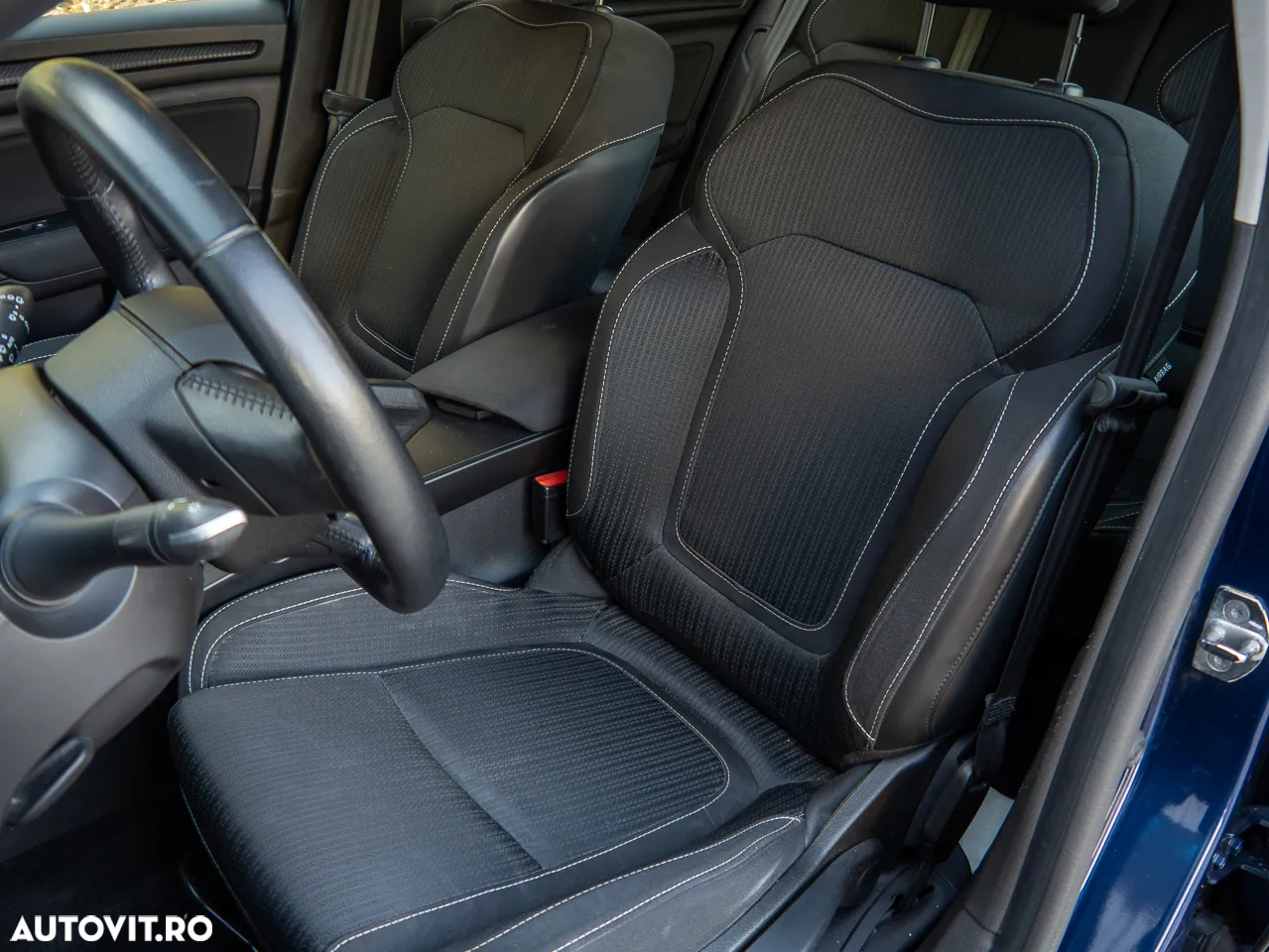 Renault Megane BLUE dCi 115 BUSINESS EDITION - 6