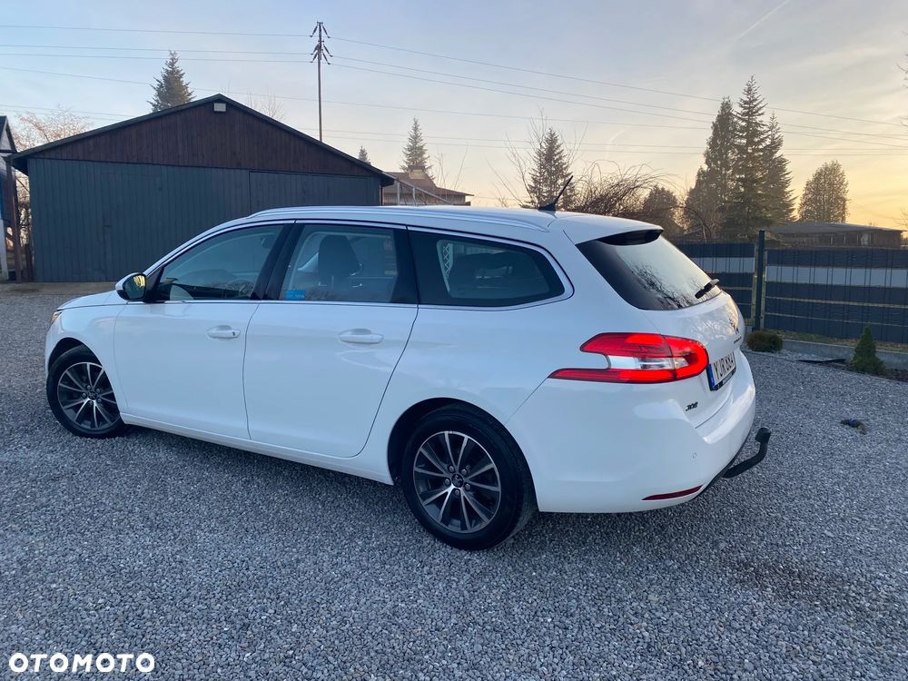 Peugeot 308 BlueHDi FAP 120 EAT6 Stop & Start Allure - 11