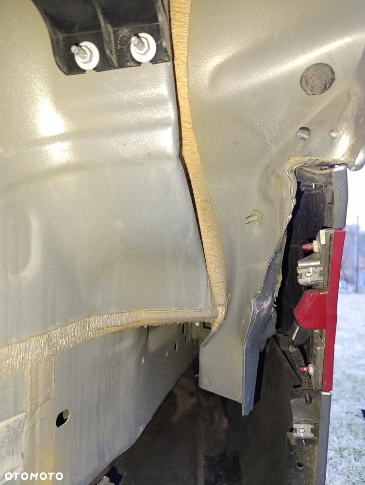 Chrysler Pacifica - 11