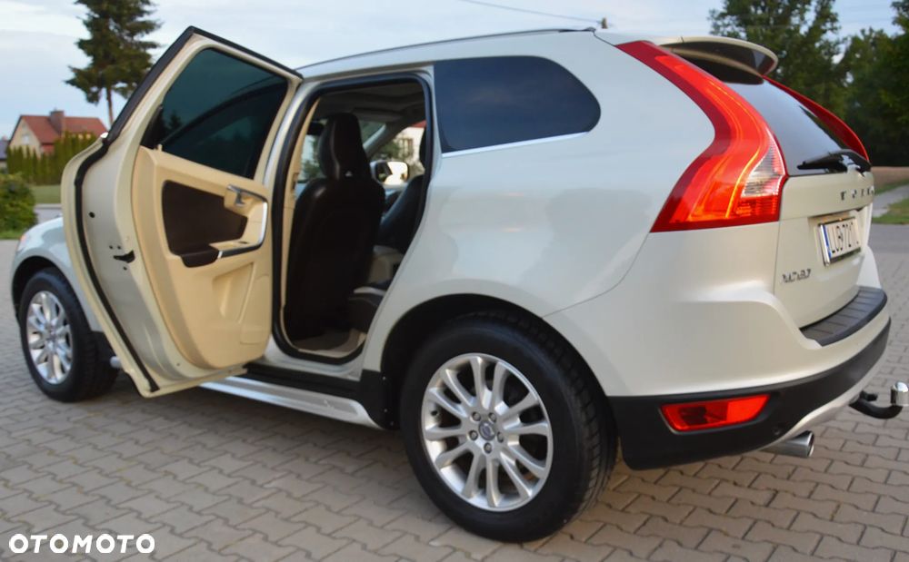 Volvo XC 60 - 33