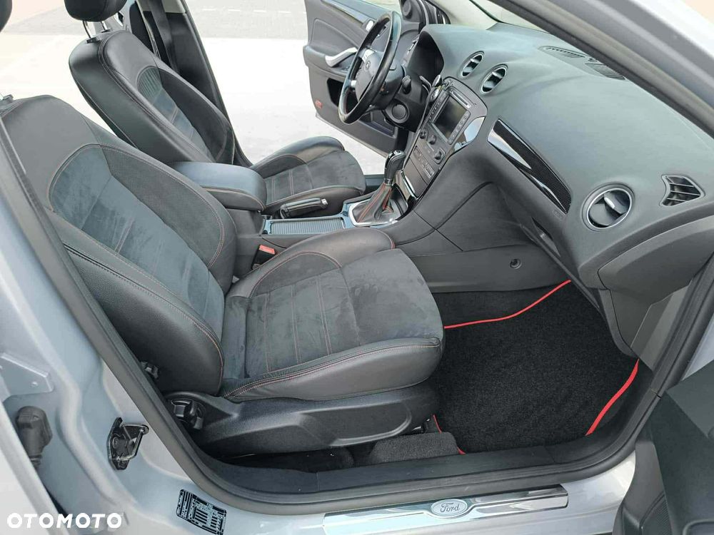 Ford Mondeo - 17