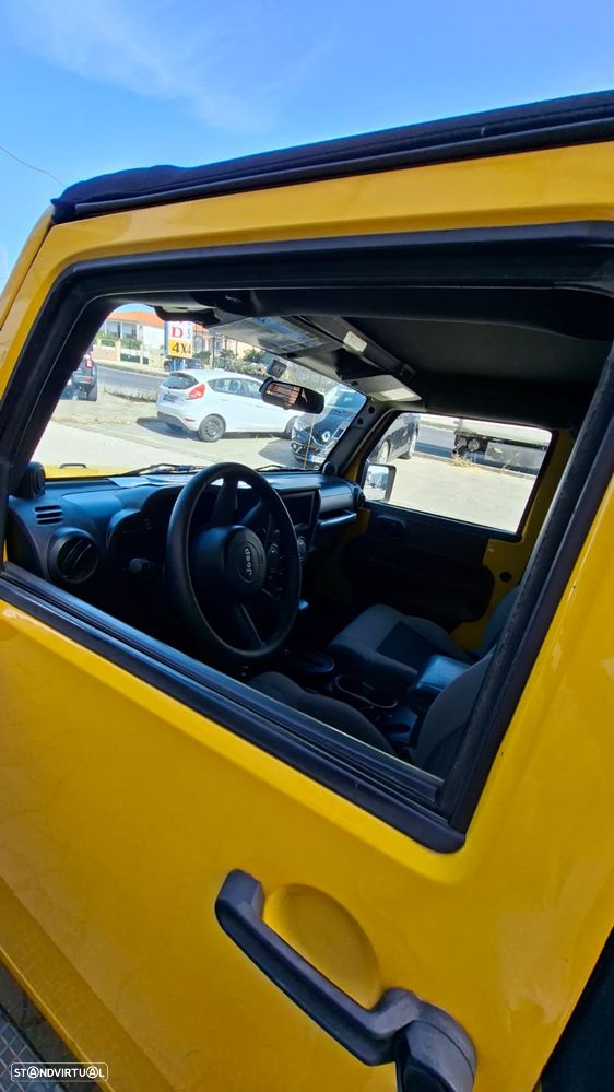 Jeep Wrangler 2.8 CRD ATX Sport - 9