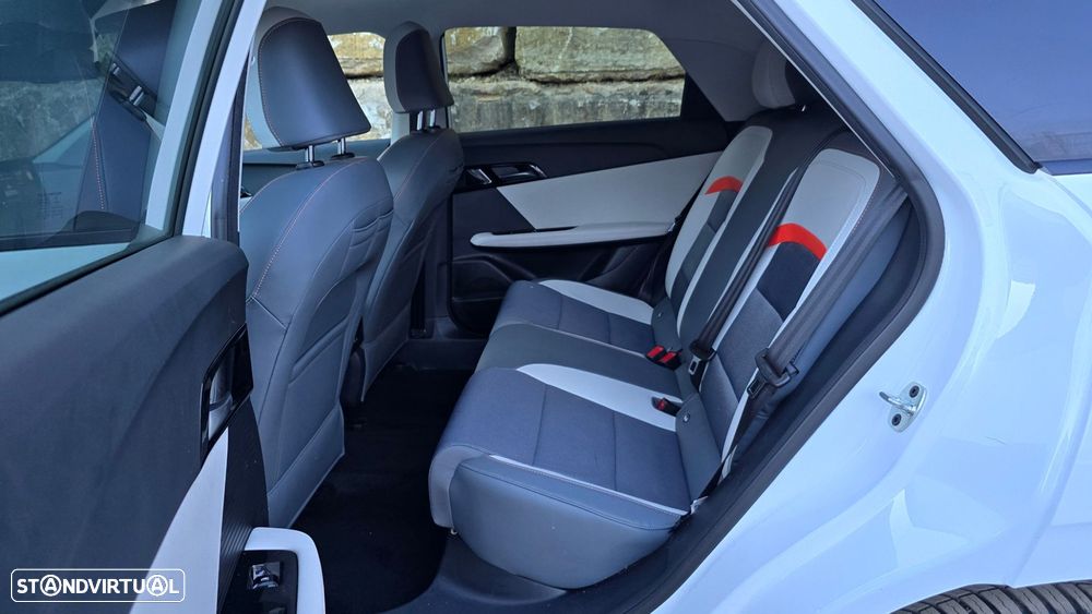 MG MG4 64 kWh Luxury - 53