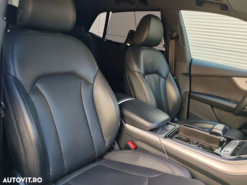 Audi Q8 - 21
