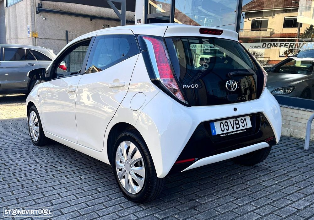 Toyota Aygo 1.0 X-Play+AC+X-Touch - 42