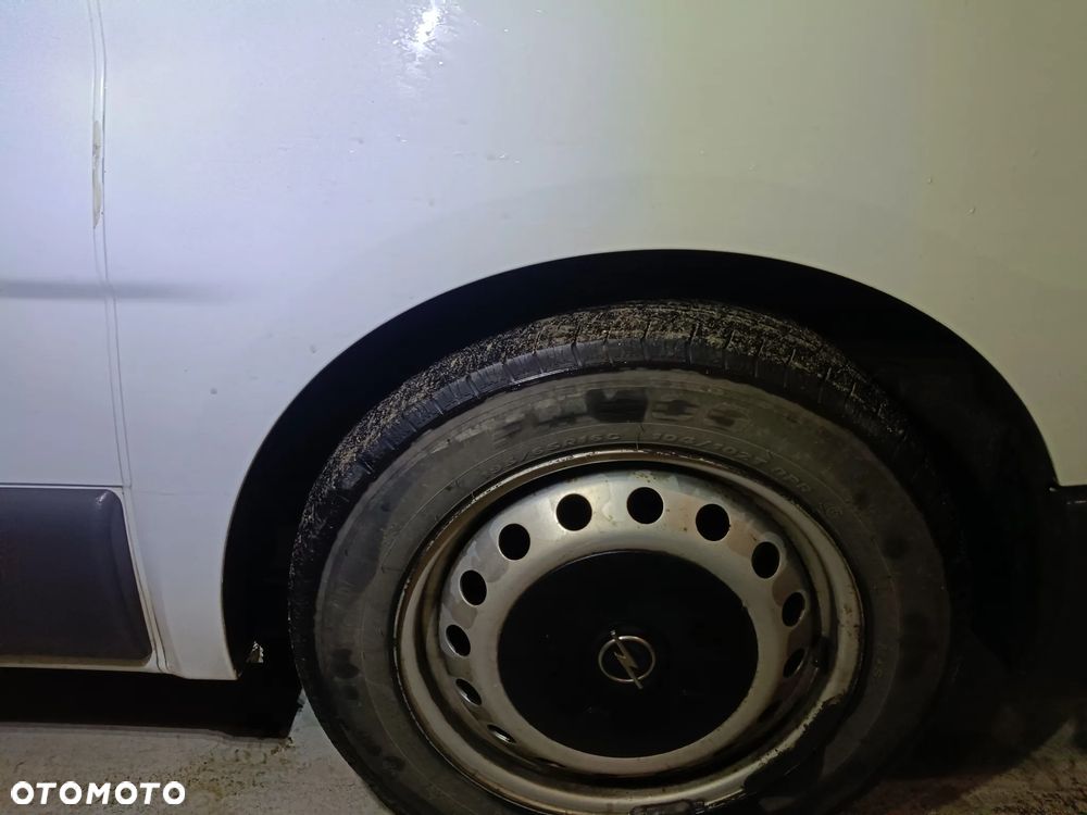Opel Vivaro 2012