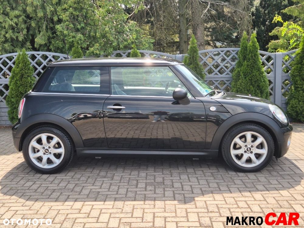 MINI ONE Standard - 9