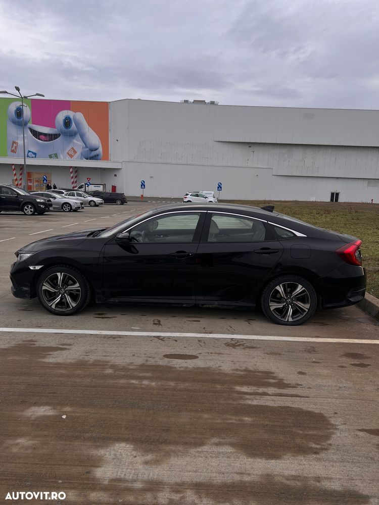 Honda Civic 1.5 VTEC Turbo CVT Elegance Navi - 6