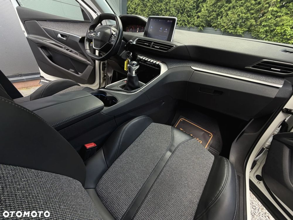 Peugeot 3008 BlueHDi 120 Stop & Start Allure - 15