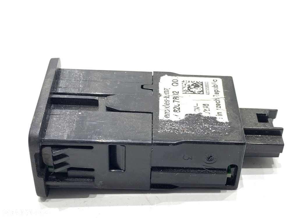 GNIAZDO USB  MERCEDES-BENZ eSPRINTER Skrzynia (B910) 2020 - 2022 Electric (910.633) 85 kW [116 KM] - 2
