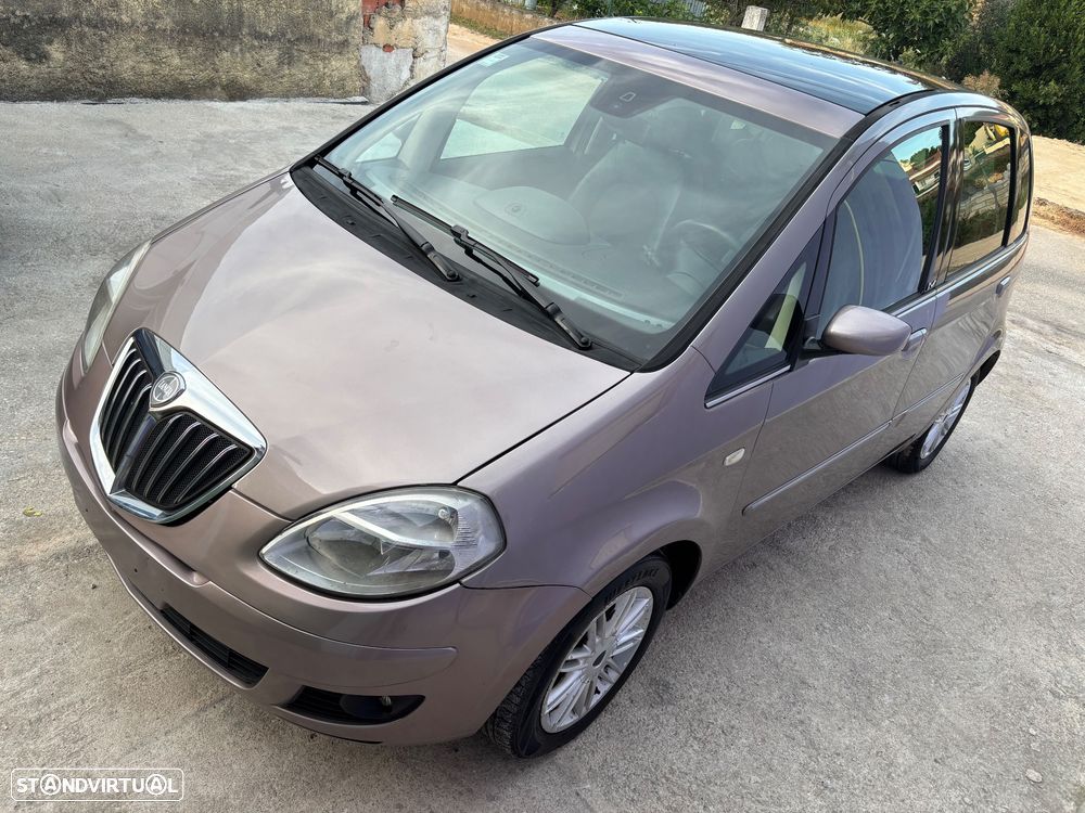 Lancia Musa 1.3 16V M-jet Platino - 1