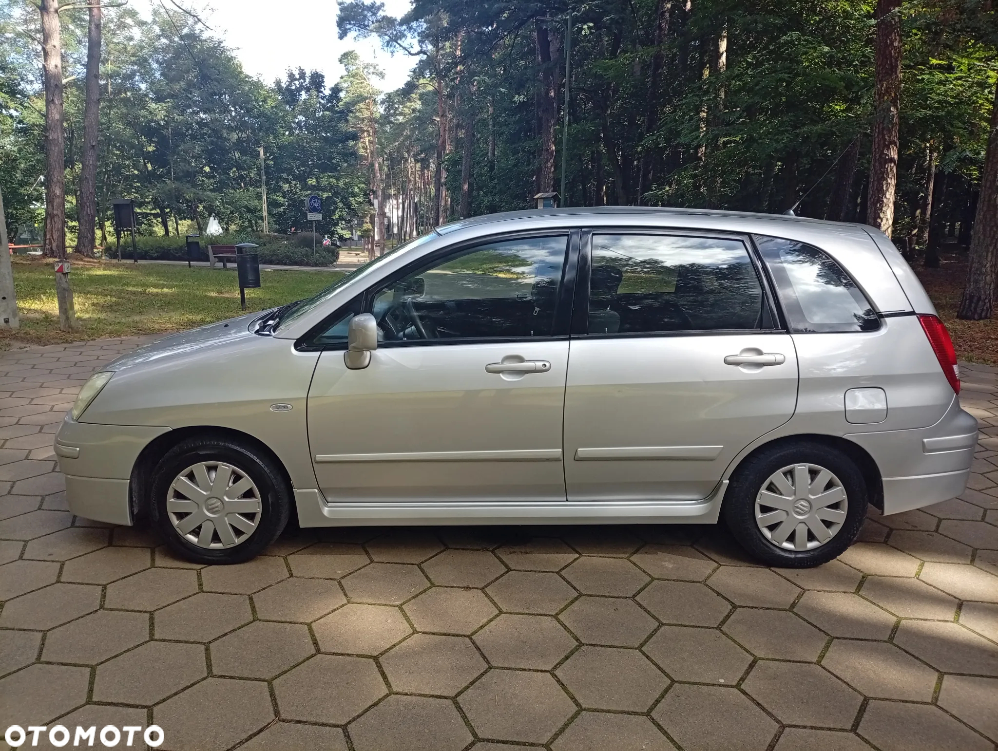Suzuki Liana 1.6 Snow White - 6