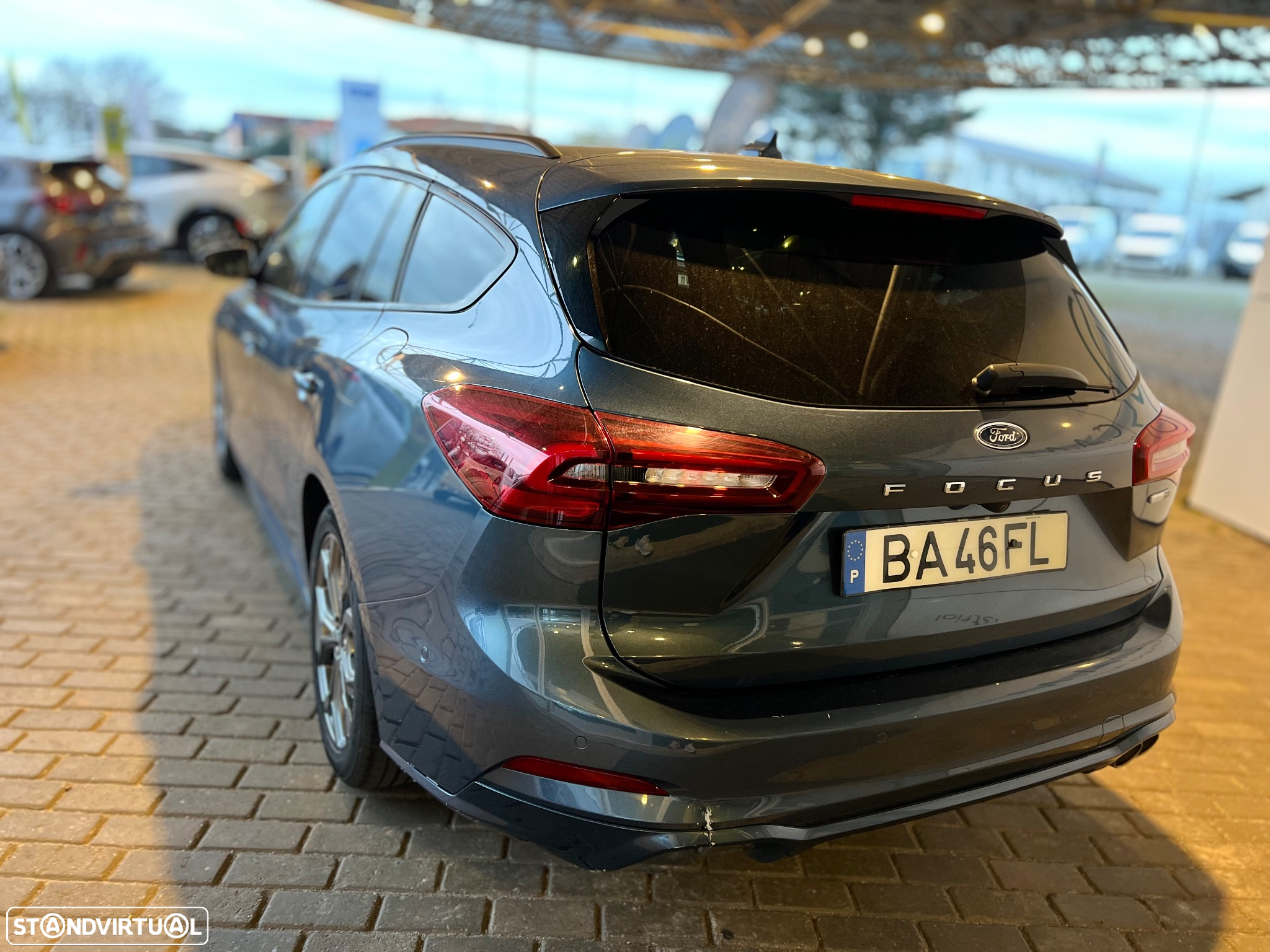 Ford Focus SW 1.0 EcoBoost MHEV ST-Line X - 3