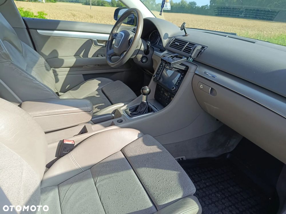 Audi A4 Limousine 2.0T FSI Quattro - 14