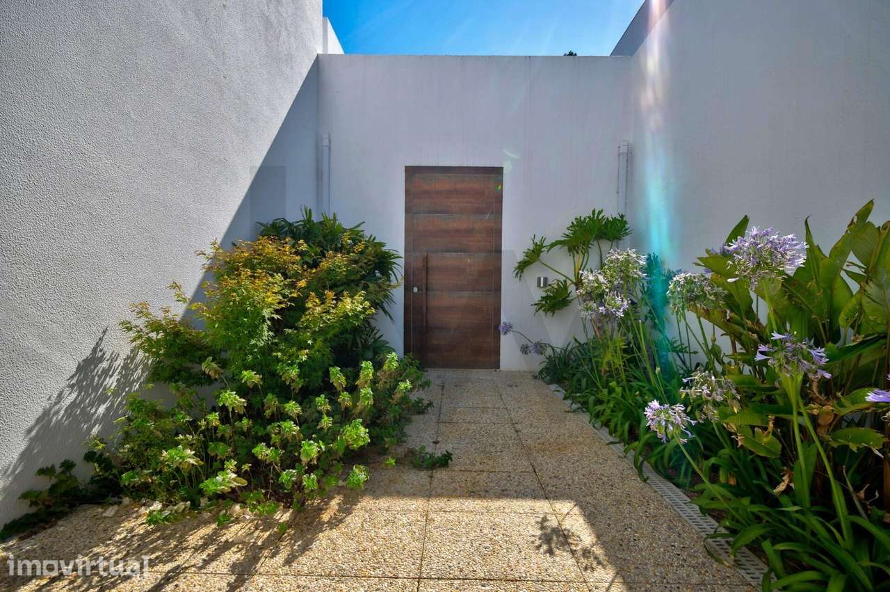 Moradia T4 com Piscina em Albarraque, Sintra - Grande imagem: 2/47