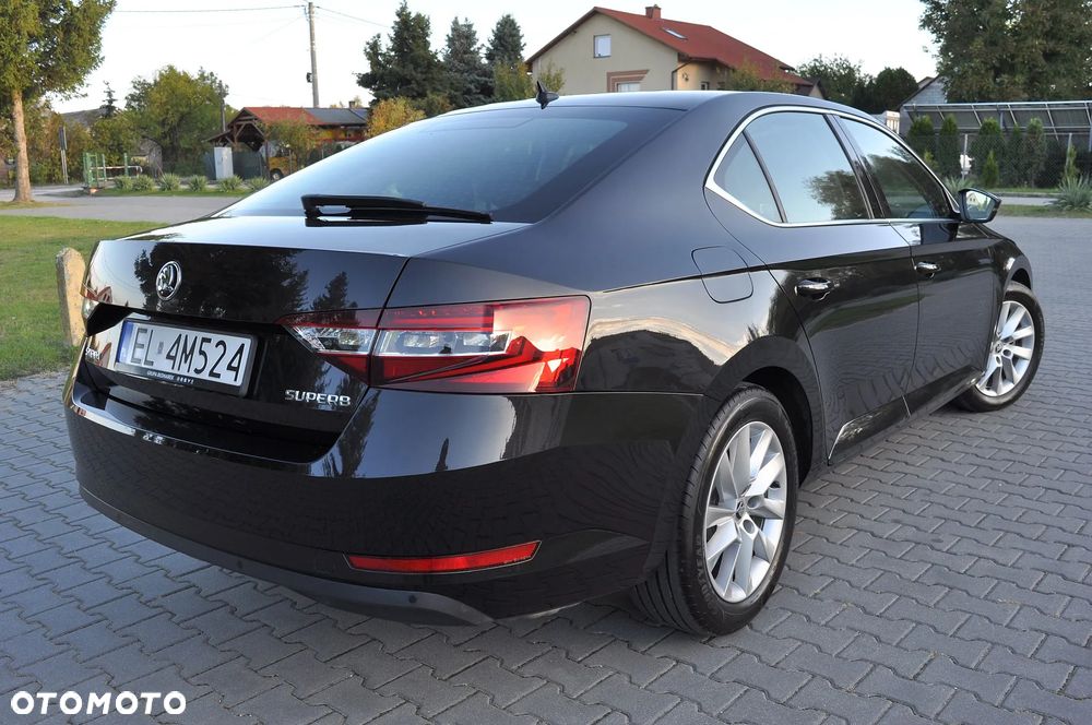 Skoda Superb 1.5 TSI ACT Ambition - 6