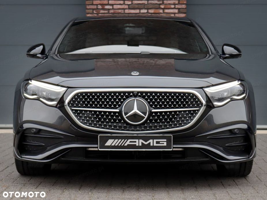 Mercedes-Benz Klasa E 220 d mHEV 4-Matic AMG 9G-Tronic - 2