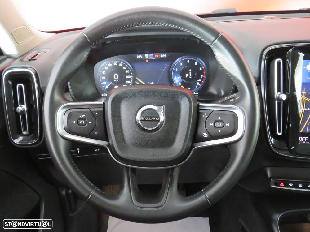 Volvo XC 40 1.5 T2 Inscription Geartronic - 17