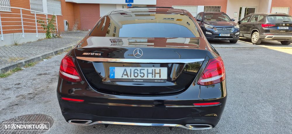 Mercedes-Benz E 220 d 4Matic 9G-TRONIC AMG Line - 3