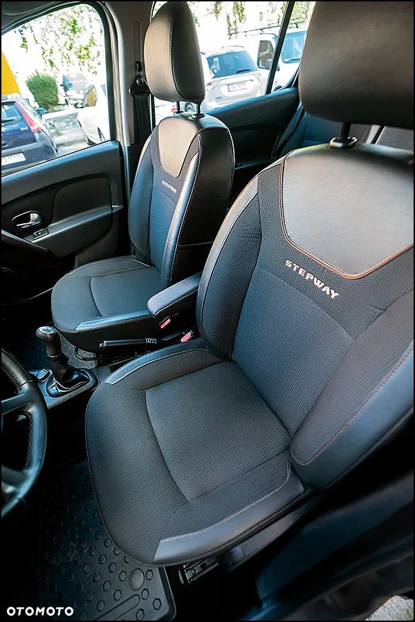 Dacia Sandero Stepway TCe 90 (S&S) Prestige - 30