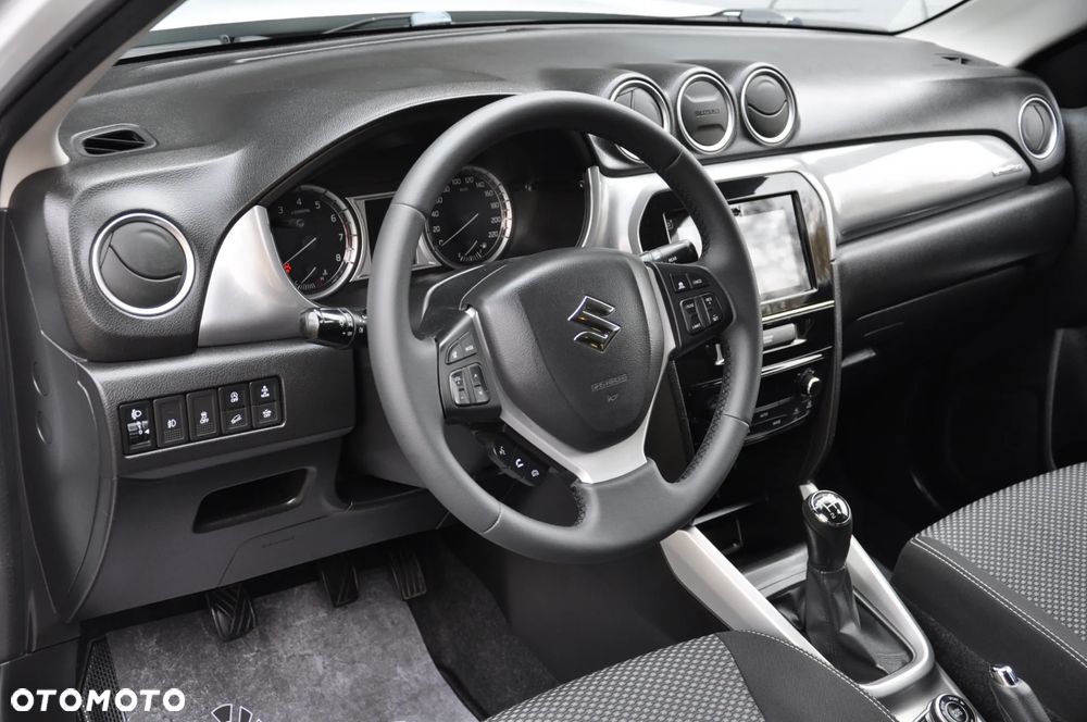 Suzuki Vitara 1.6 (4x4) Allgrip Comfort - 11
