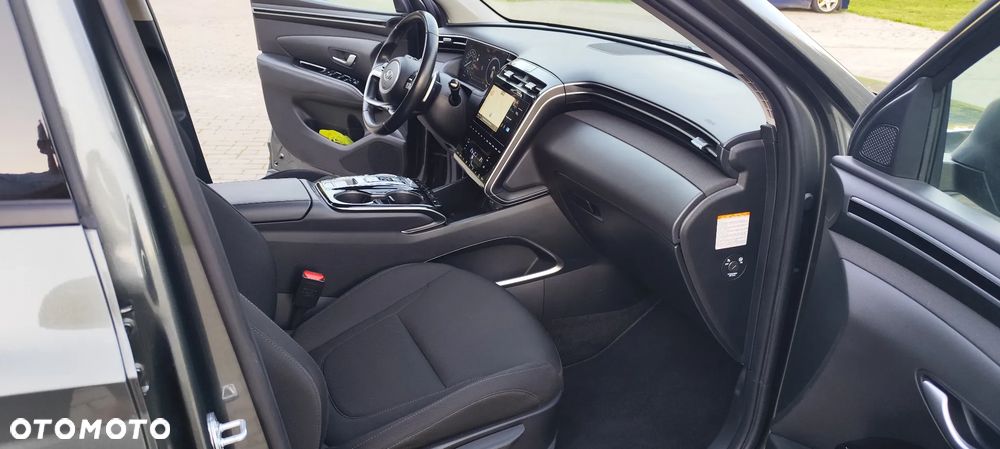 Hyundai Tucson 1.6 T-GDi HEV Executive 2WD - 21
