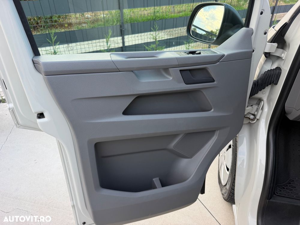 Volkswagen Transporter - 22