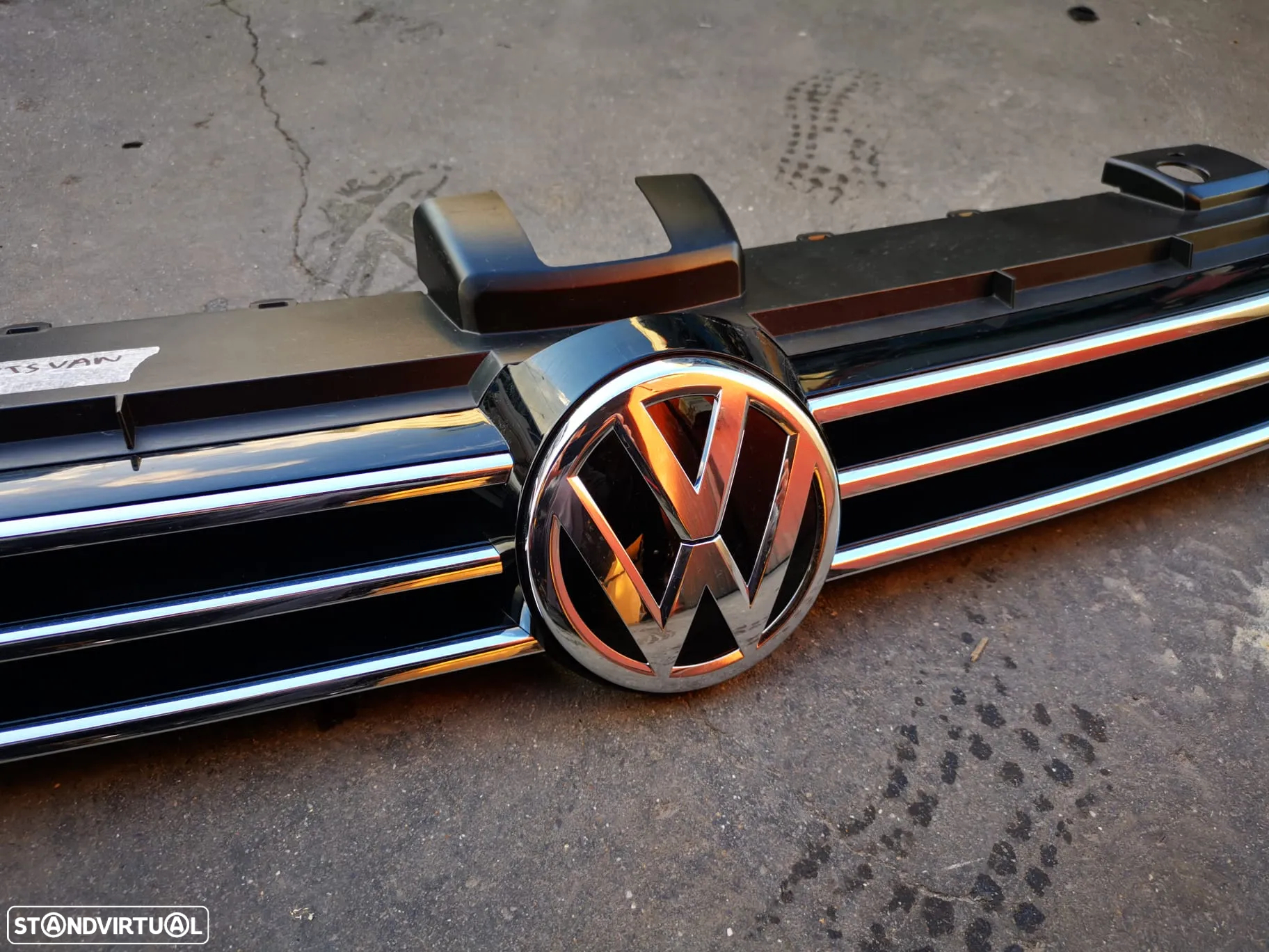 VW GOLF VII SPORTSVAN (PLUS) GRELHA FRENTE - G004 - 3