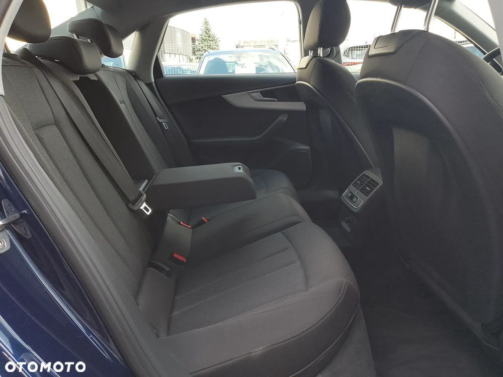 Audi A4 - 19