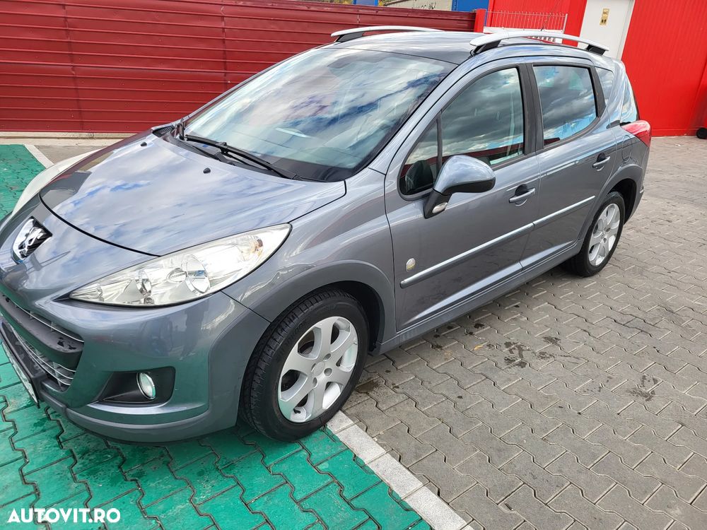 Peugeot 207 90 HDi FAP (Blue Lion) Premium - 2