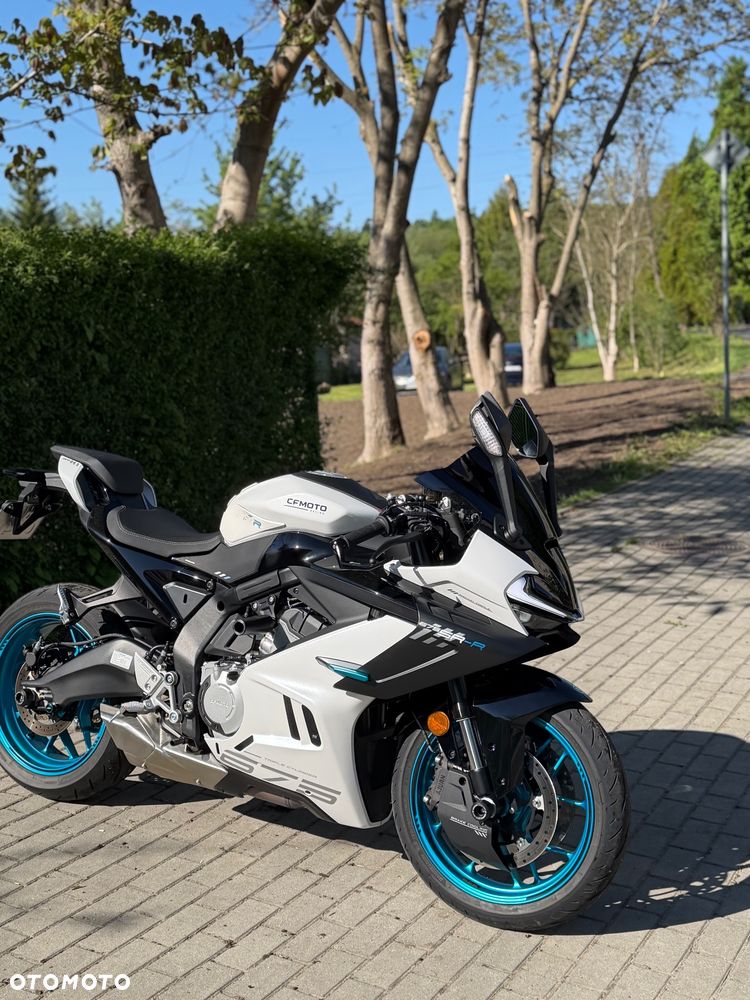 CFMoto 675SR - 17