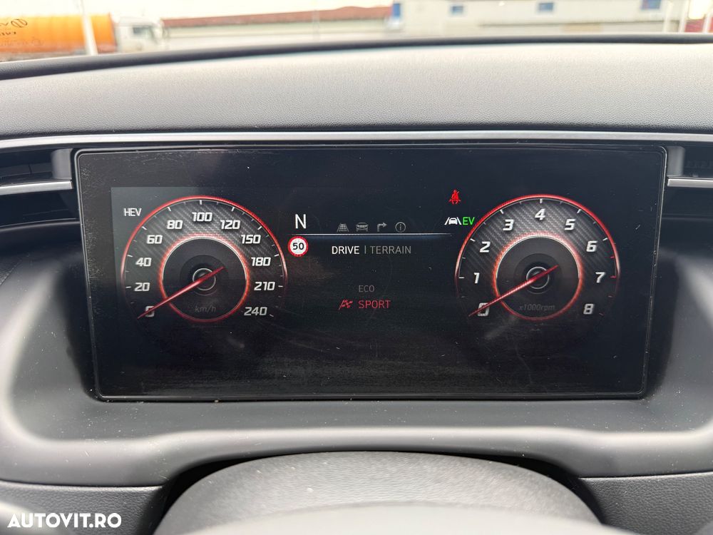 Hyundai Tucson PHEV 1.6 l 265 CP 4WD 6AT Premium - 16