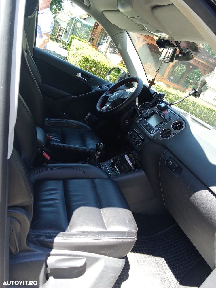 Volkswagen Tiguan - 7