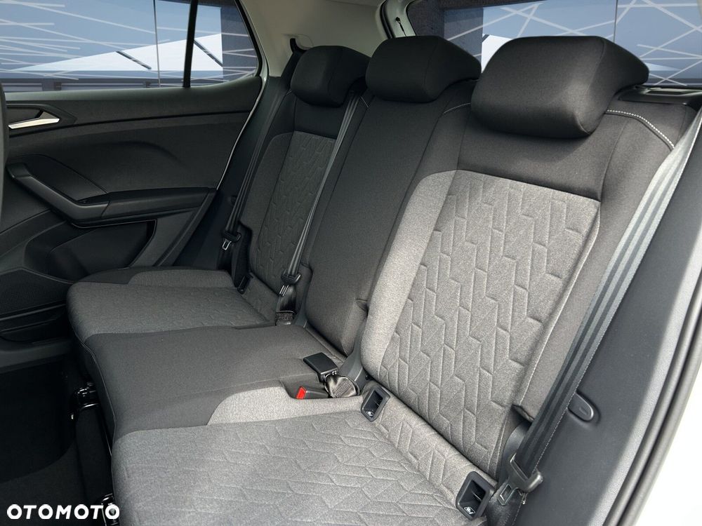 Volkswagen T-Cross - 8