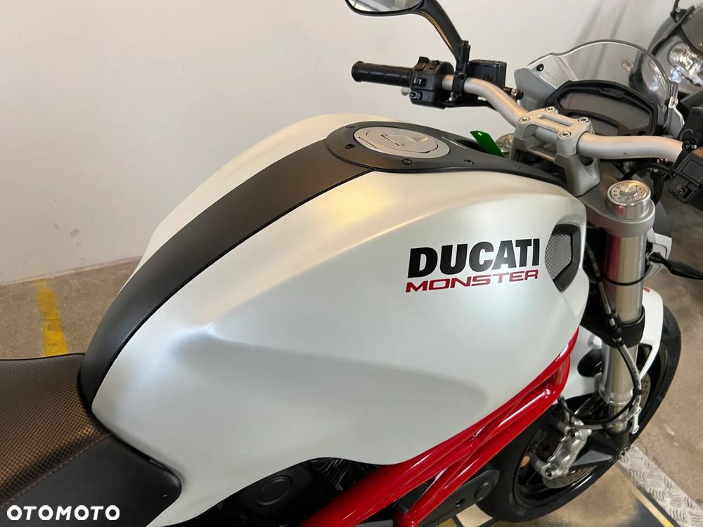 Ducati Monster - 6