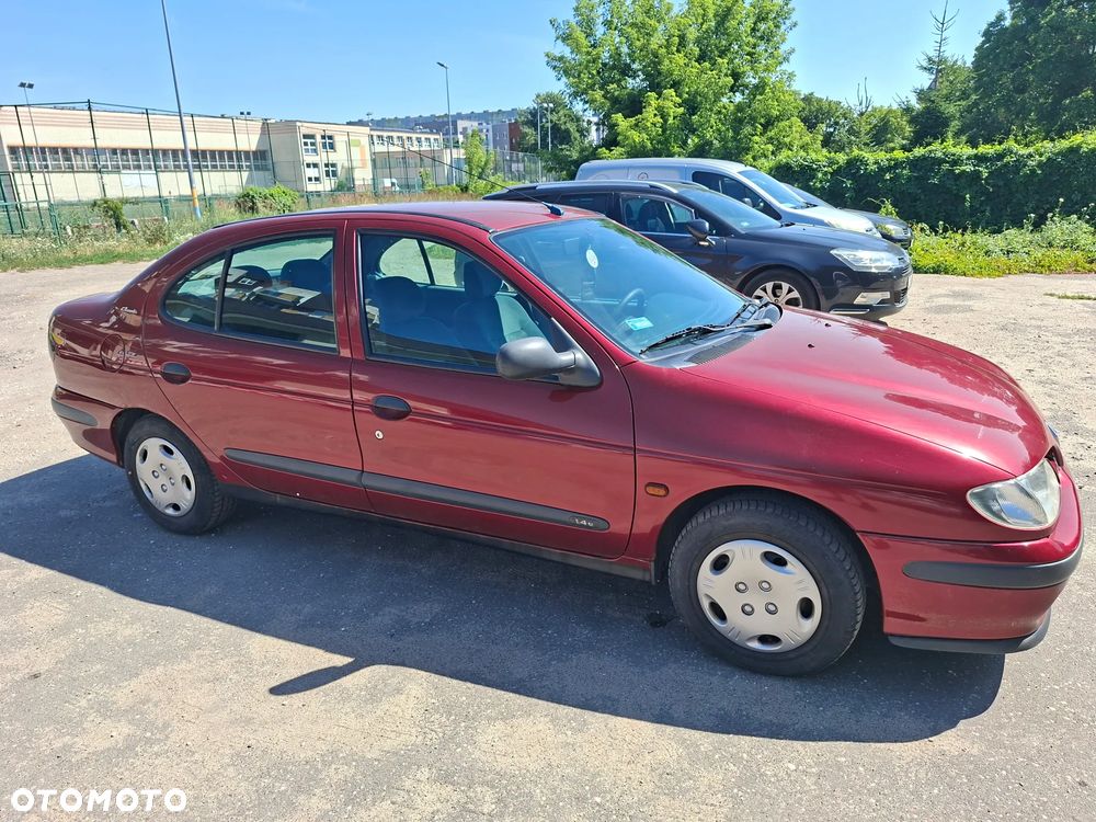 Renault Megane 1.4 RL - 3