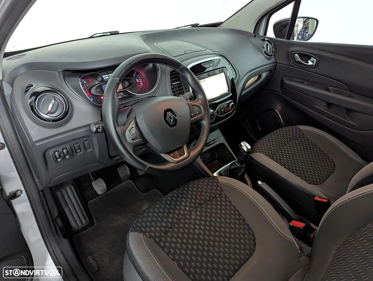 Renault Captur 1.5 dCi Exclusive - 20