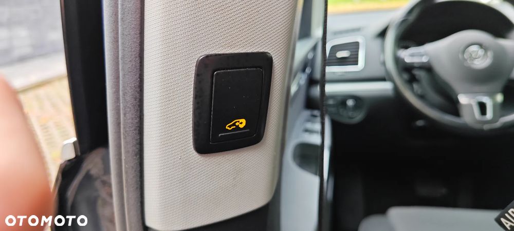 Volkswagen Sharan 2.0 TDI DSG BlueMotion Technology Life - 32