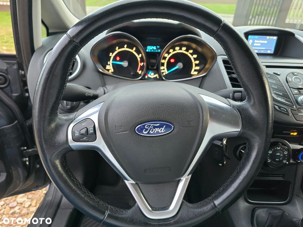 Ford Fiesta 1.0 EcoBoost Platinium X - 29