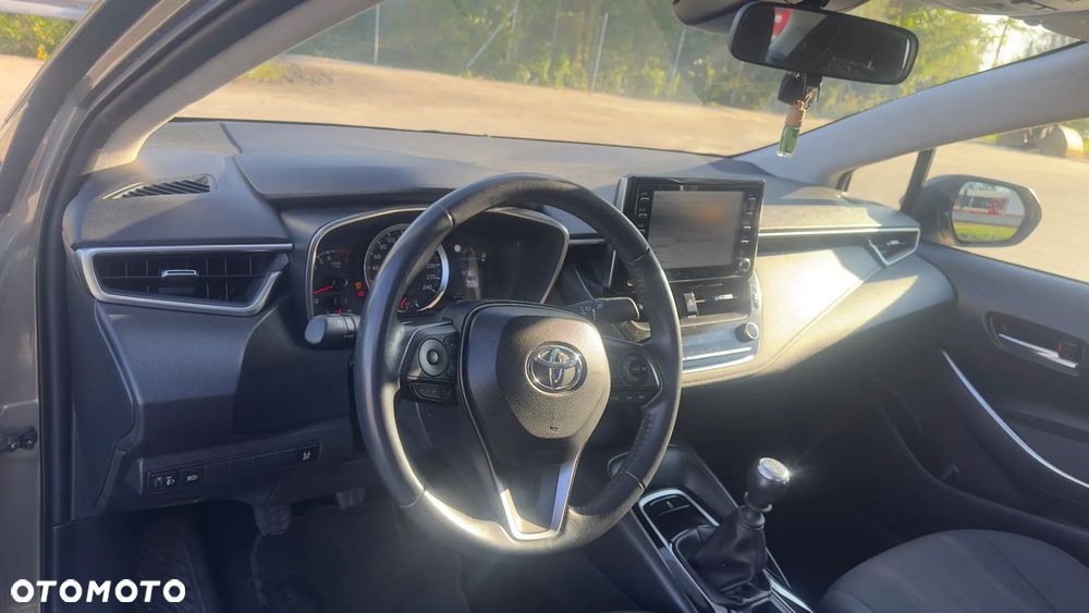 Toyota Corolla 1.5 Comfort - 9