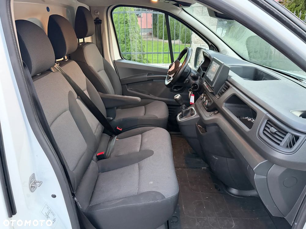 Renault TRAFIC - 4