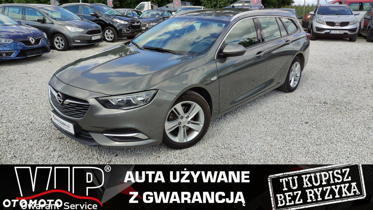 Opel Insignia - 1