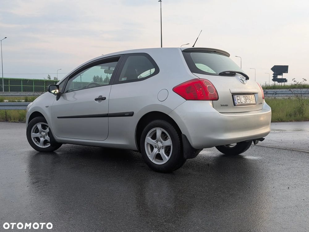 Toyota Auris - 7