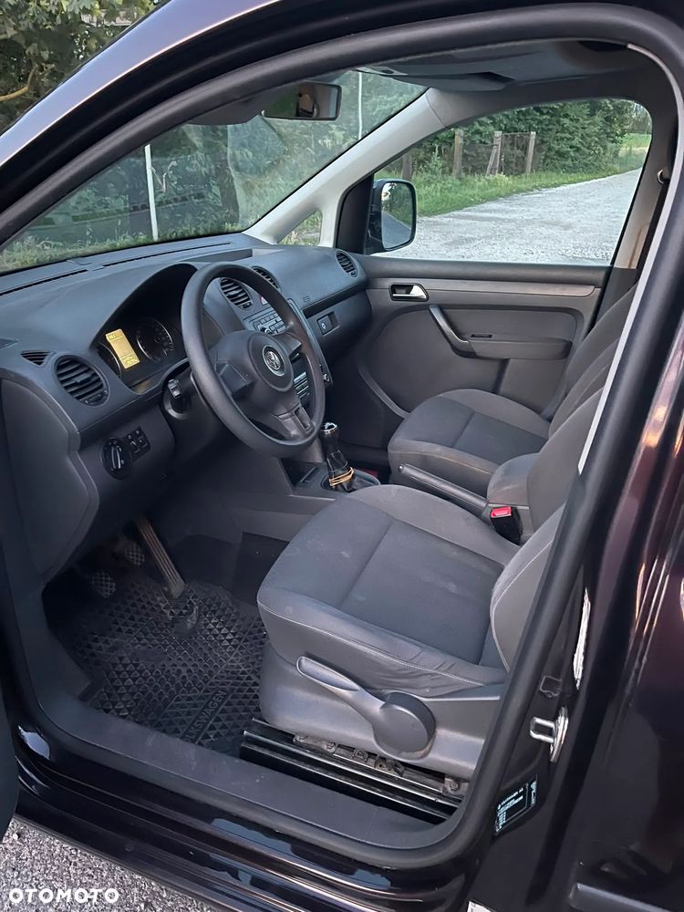 Volkswagen Caddy Maxi Comfortline BMT - 11