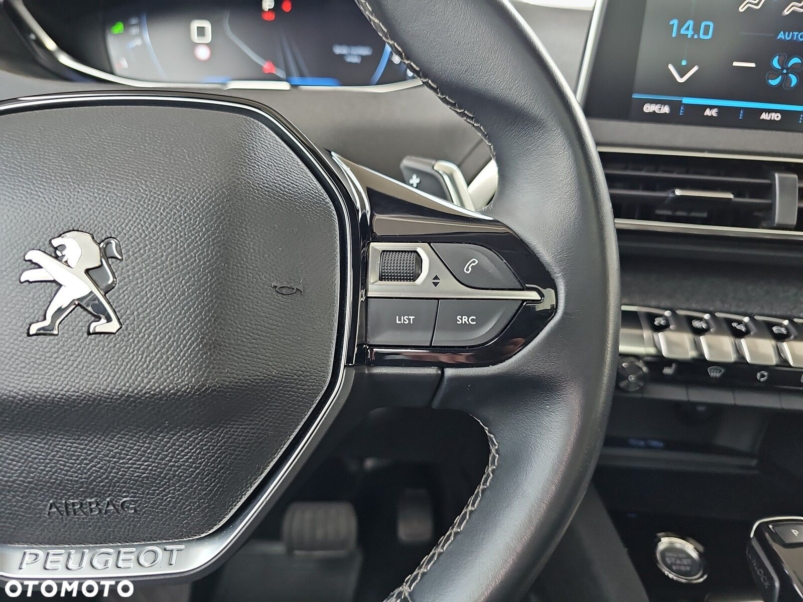 Peugeot 5008 1.6 PureTech Allure S&S EAT8 - 17