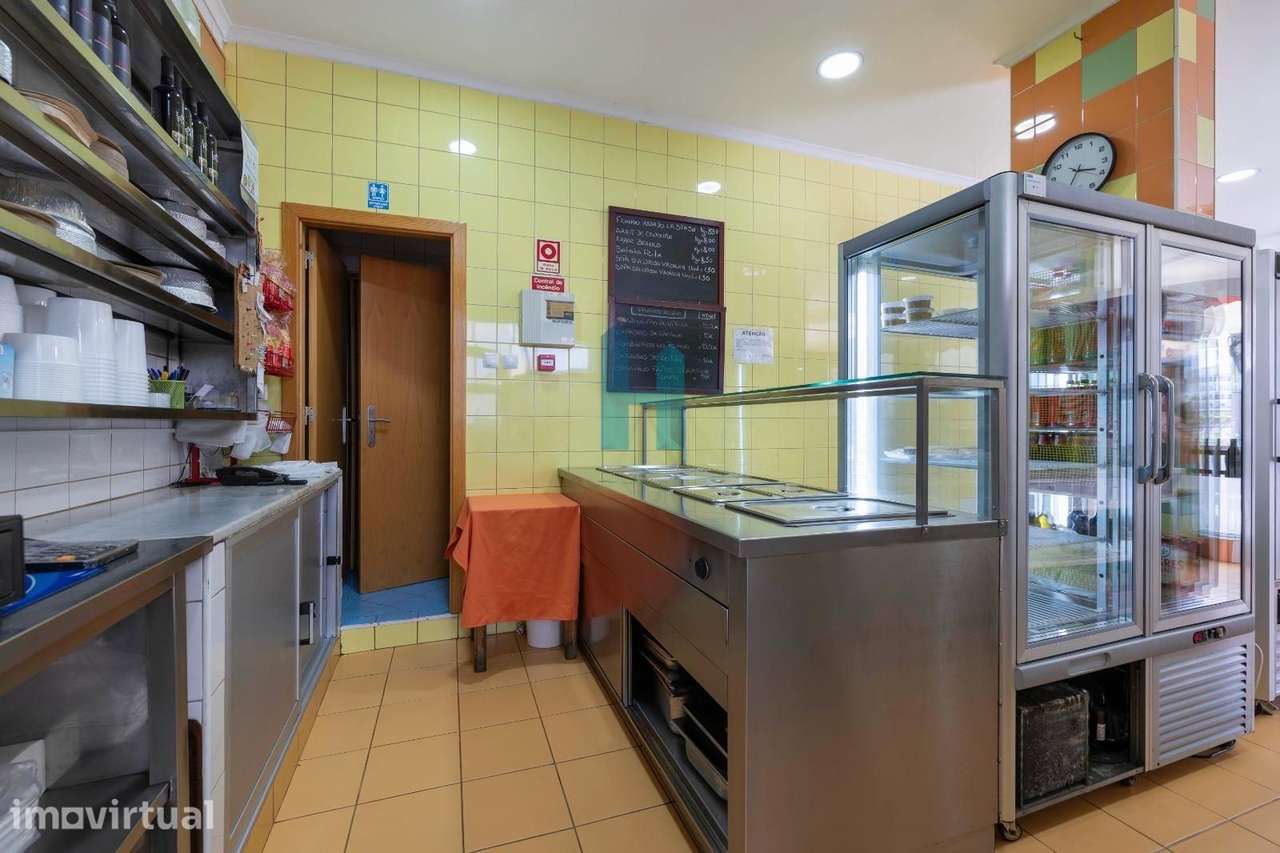 Excelente Oportunidade de Trespasse – Restaurante de Frangos no Churra - Grande imagem: 3/15
