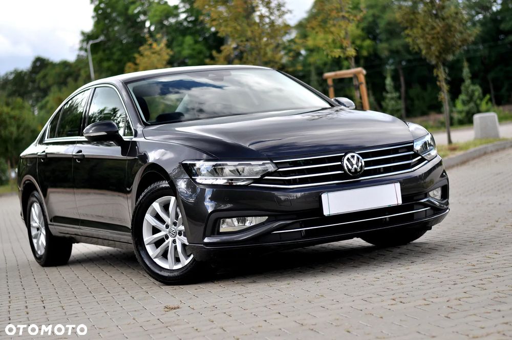 Volkswagen Passat 2.0 TDI EVO Business DSG - 11