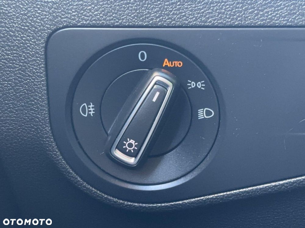 Volkswagen Tiguan 1.5 TSI EVO Elegance DSG - 23