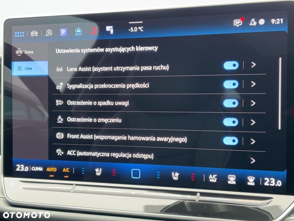 Volkswagen Passat Variant 1.5 TSI ACT mHEV DSG - 23